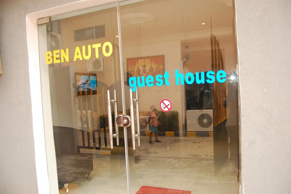 Ben Auto Hotel Лагос Екстериор снимка